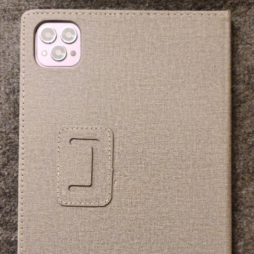 MediaTek 10.1 inch android Tablet - Picture 10 of 14